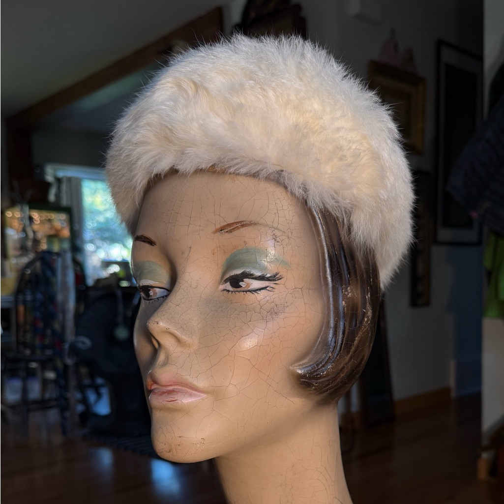 True Vintage Beresford Elegant Cream Luxe Pillbox Fur Women's Hat